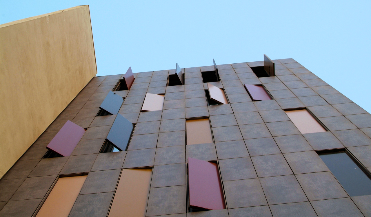 Veja o  que é uma fachada ventilada?