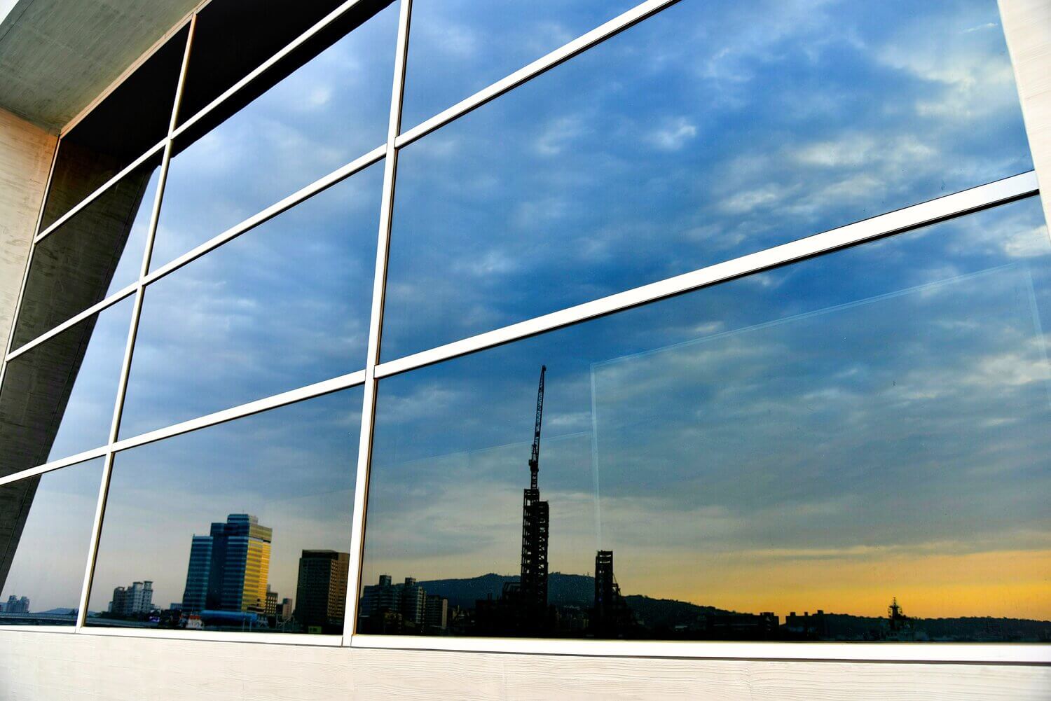 Vidro Refletivo: Guia para seu Projeto